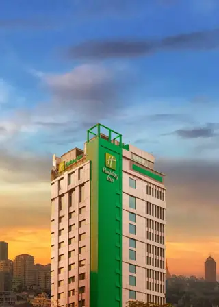 Holiday Inn Dhaka